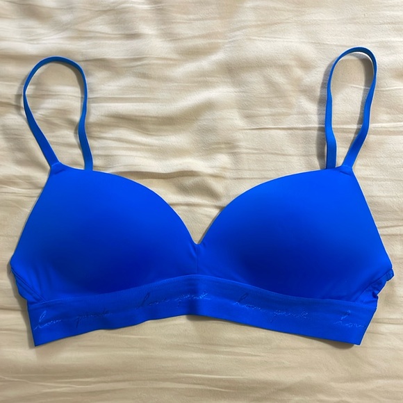 PINK Victoria’s Secret bra - Picture 1 of 7